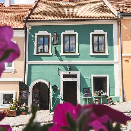 Olivea Penzion & Wine Mikulov Exterior photo